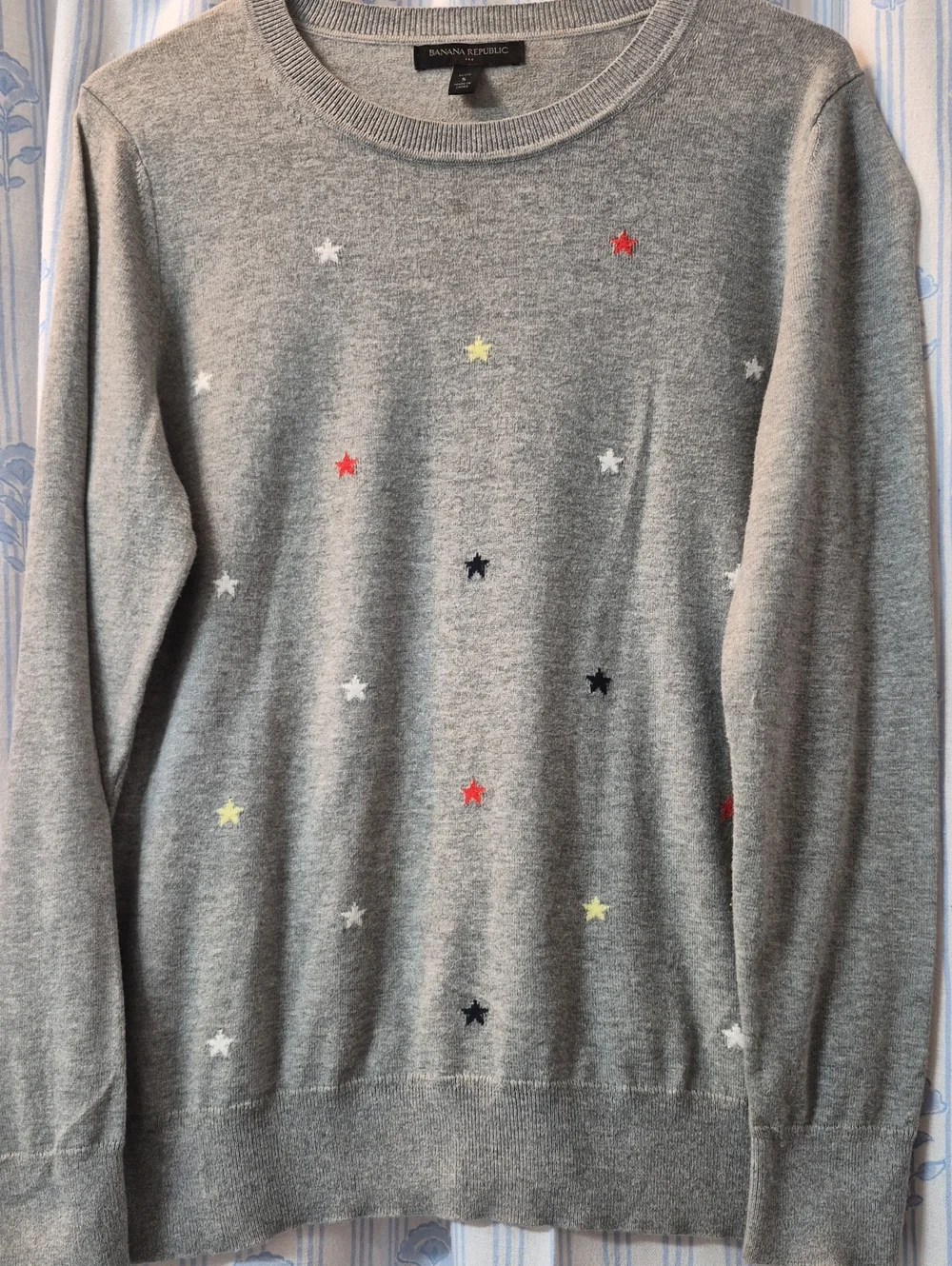 Banana Republic Star Intarsia Crew-Neck Grey Sweater Sz S